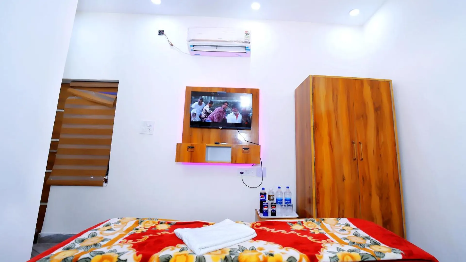Hotel Sky Inn Agra  5*, Agra (Uttar Pradesh)