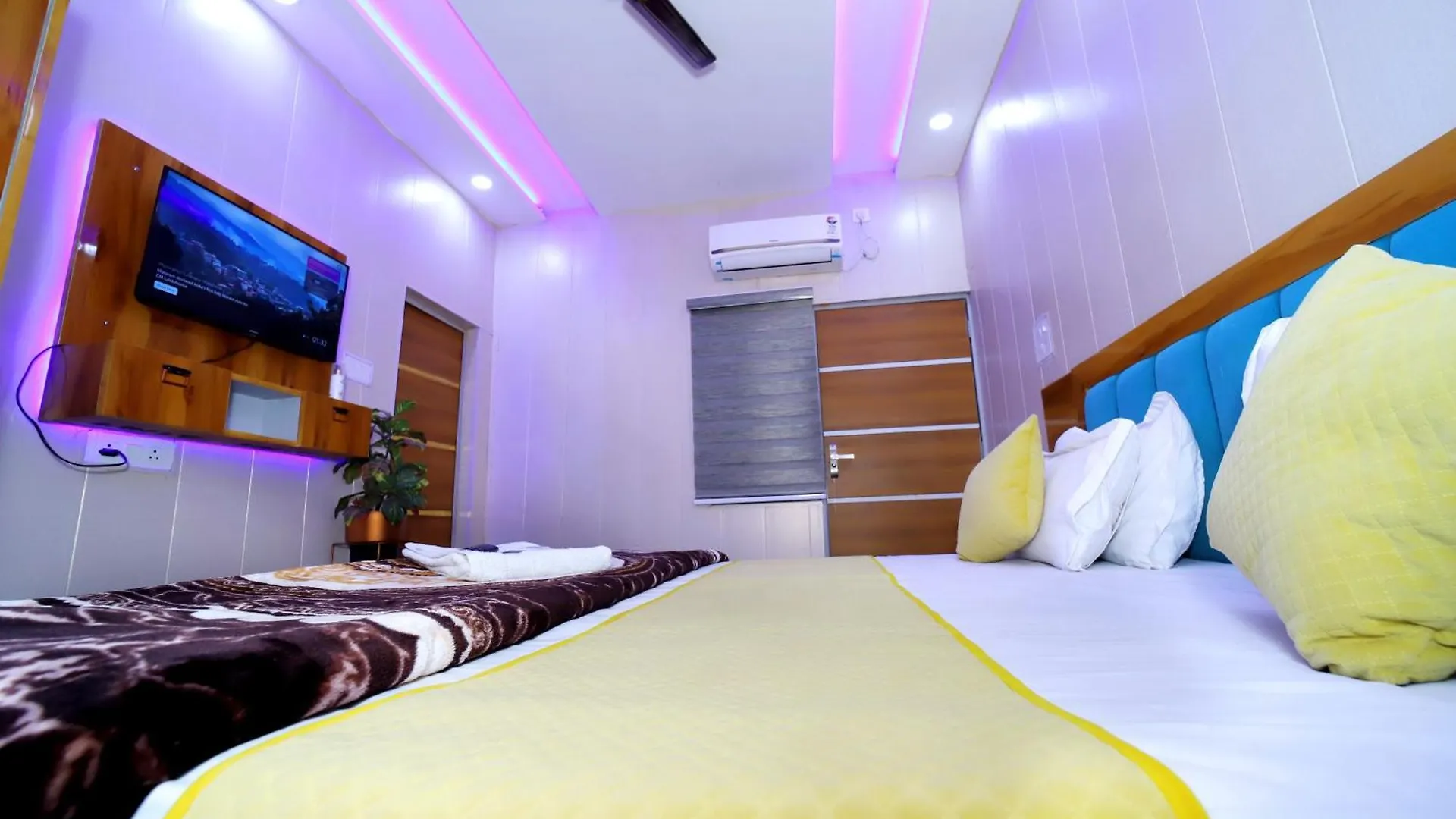 *****  Hotel Sky Inn Agra  India