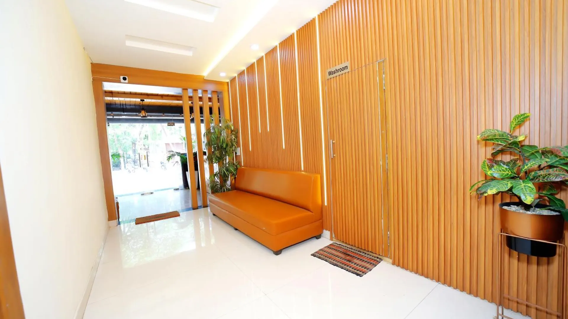 Hotel Sky Inn 아그라